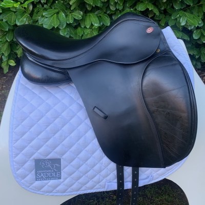 Kent & Masters 17” High Wither Original Dressage (S3381)