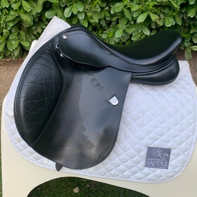 Bates 17” Caprilli Close Contact Jump (S3463) 