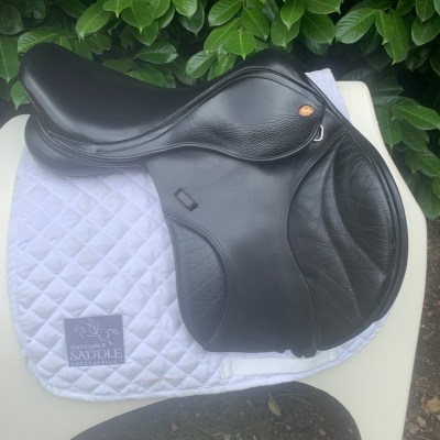 Kent & Masters 16.5” S-Series Pony Jump (S3510)