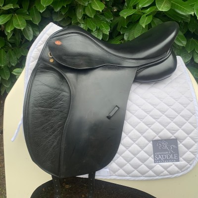 Kent & Masters 17” High Wither Original Dressage (S3540)