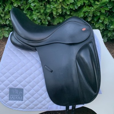 Kent & Masters 17.5” S-Series Dressage - Surface Block (S3575)