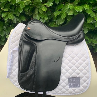 Kent & Masters 17” S-Series Dressage - Surface Block (S3595)