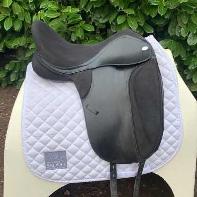 Thorowgood T4 17” Dressage (S3613)