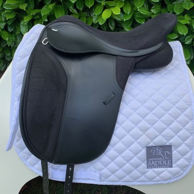 Thorowgood T4 17” Cob Dressage (S2703)