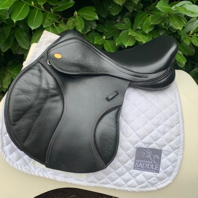 Kent & Masters 16.5” S-Series Pony Jump (S3622)