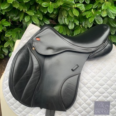 Kent & Masters 17” S-Series Jump (S3631)