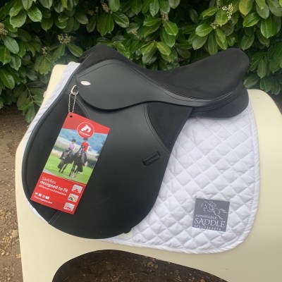 Thorowgood T4 16.5” Pony Club GP (S3699)