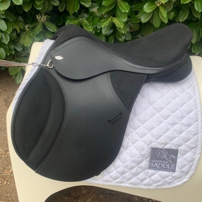 Thorowgood T4 16.5” Pony Club GP (S3699)