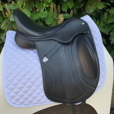 Bates Size 0 (16.5” - 17”) Innova Mono Dressage (S3734)