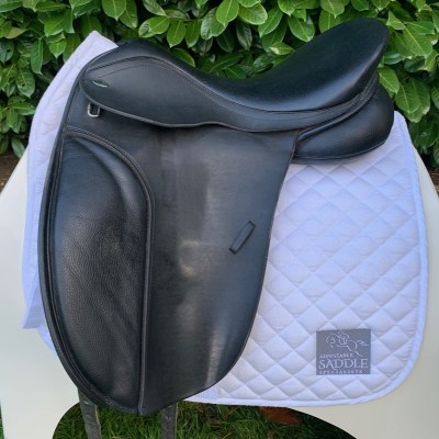 Thorowgood T6 17.5” High Wither Dressage (S2831)