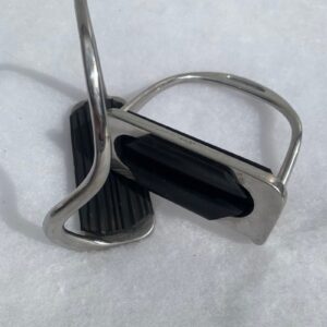 BENT LEG 4.5″ SAFETY STIRRUPS (A0140)