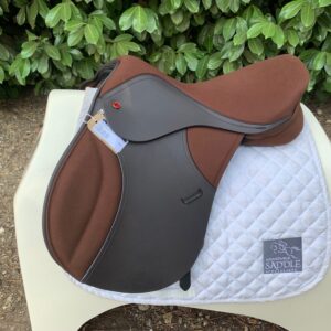 Thorowgood T4 16.5β Pony Club GP (S3835)
