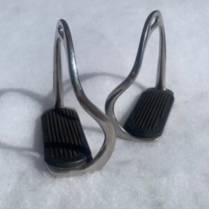 BENT LEG 4.5″ SAFETY STIRRUPS (A0154)