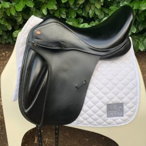 Kent & Masters 17.5” S-Series Dressage - Surface Block (S3858)